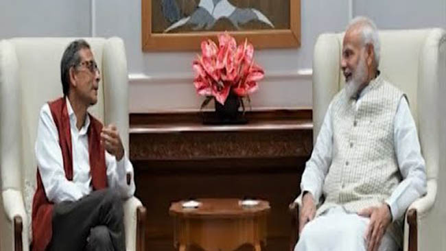 pm-modi-nobel-laureate-banerjee-hold-extensive-discussions-on-varied-issues