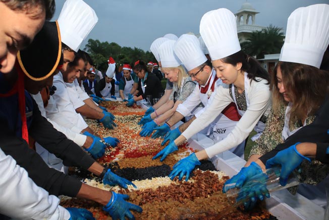 JW Marriott Jaipur Resort & Spa organizes cake mixing ceremony