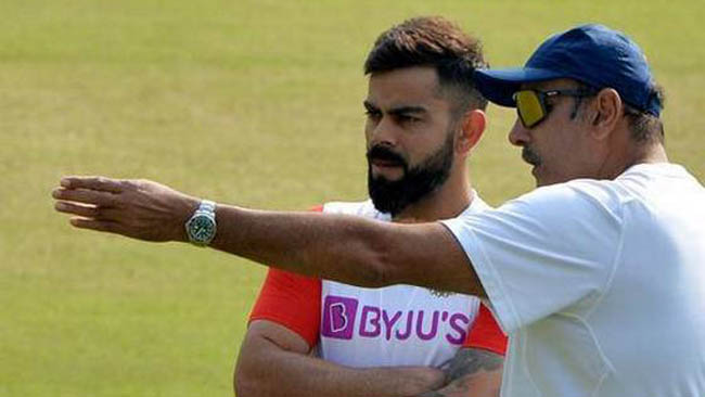 Interesting to see how old pink ball behaves with dew around: Kohli