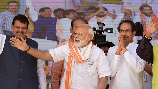 Modi must co-operate with "younger brother" Uddhav: Shiv Sena