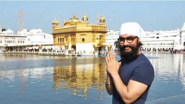 Aamir Khan visits Golden Temple
