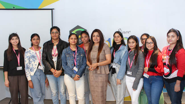 JD Institute of Fashion Technology conducts seminar on adaptive clothing