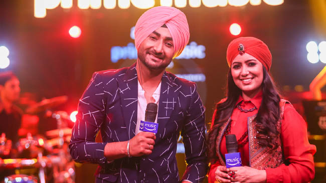 Harshdeep Kaur & Ranjit Bawa's Laung Laachi-Sheesha T-Series Mixtape Punjabi Season 2 is out now