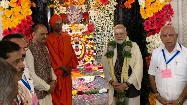 PM visits Sree Siddaganga Mutt, lays foundation stone for memorial museum of Shri Shri Shivakumar Swamiji