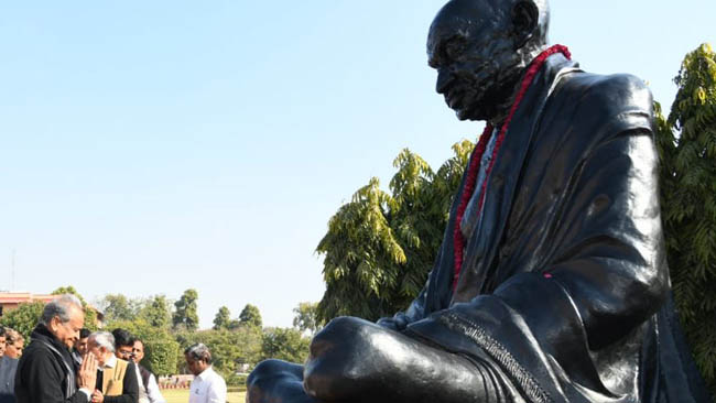 All governments need to follow Mahatma's path: Gehlot