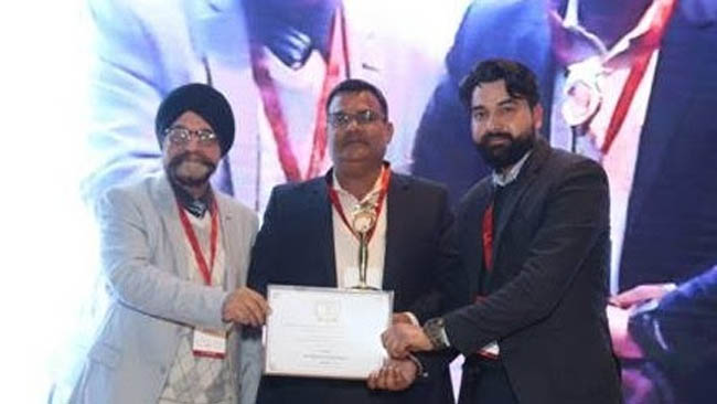 jsl-lifestyle-bags-innovation-in-rolling-stock-award-at-rail-analysis-innovation-excellence-summit-2020