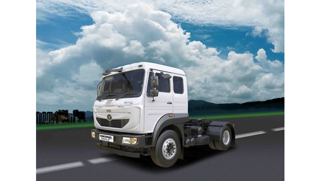 Tata Motors launches the Signa 5525.S – India’s first 4x2 prime mover with highest gross combination weight of 55 tonnes