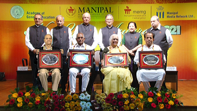 academy-of-general-education-mahe-memg-and-manipal-media-network-ltd-conducts-new-year-awards-2021