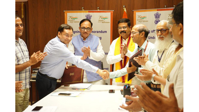 Ministry of Skill Development and Entrepreneurship and Ministry of Heavy Industries sign MoU to facilitate training in engineering trades to boost capital goods sector
