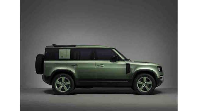 NEW DEFENDER HONOURS ITS LINEAGE WITH 75TH LIMITED EDITION
