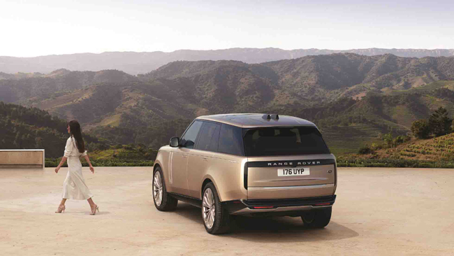 jaguar-land-rover-announces-its-annual-holiday-service-camp-from-14th-19th-november-2022