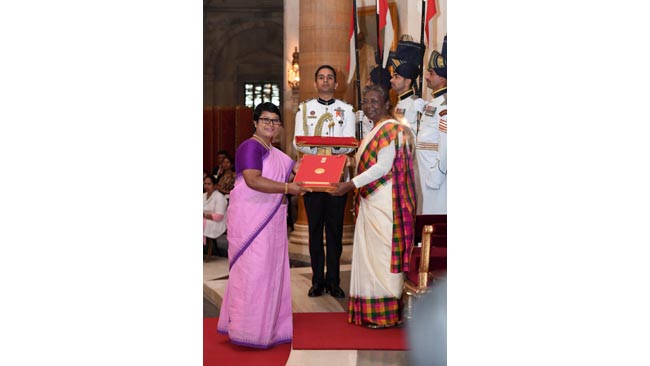 'the-president-of-india-conferred-national-florence-nightingale-award-to-dr-elsa-sanatombi-devi-of-manipal-academy-of-higher-education-mahe-manipal