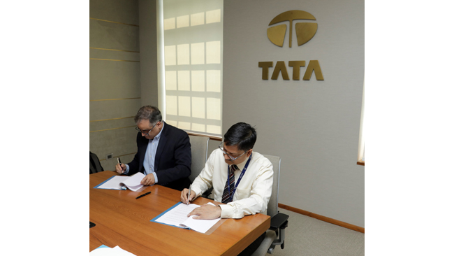 Tata Motors and State Bank of India sign MoU to offer attractive financing solutions for the Ace EV