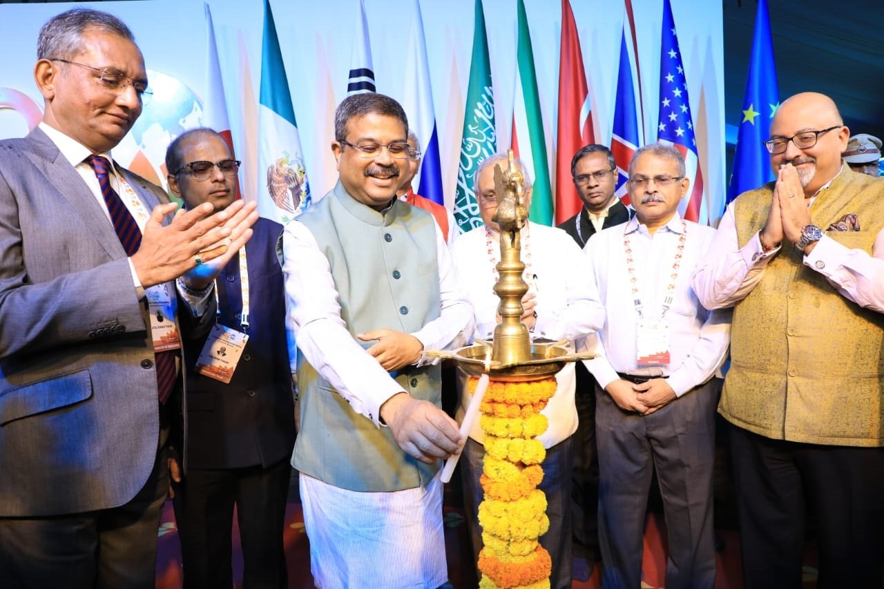 Shri Dharmendra Pradhan inauguratesone of its kind Future of Work exhibition under G20 EdWG