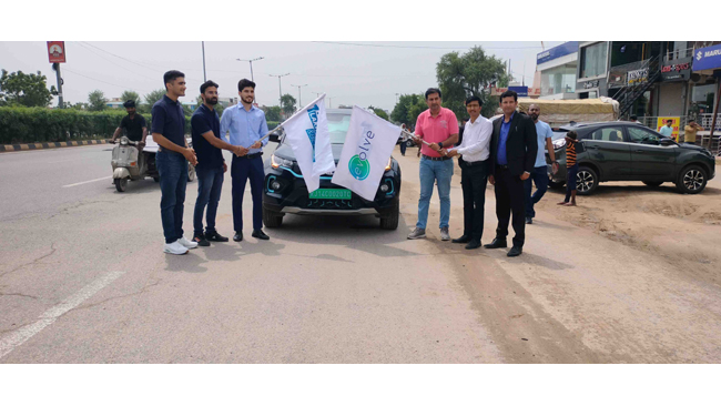 Tata Motors organizes an EV rally in Jaipur
