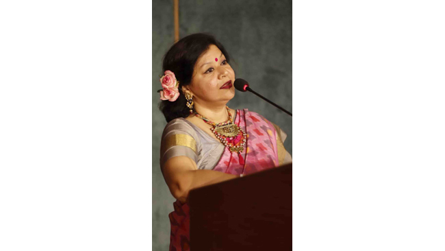 artistic-fusion-of-global-poetry-and-rabindra-sangeet-enthrals-delhi