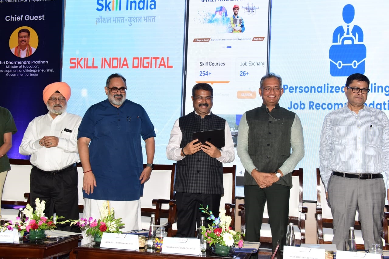 Shri Dharmendra Pradhan launches Skill India Digital
