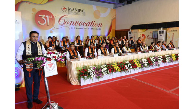 mahe-celebrates-graduates-in-grand-convocation-finale
