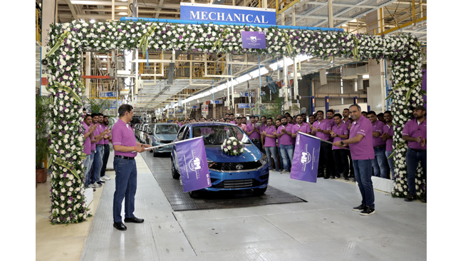 tata-motors-celebrates-1-millionth-car-roll-out-from-its-sanand-facility