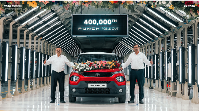 tata-punch-becomes-the-fastest-to-cross-4-lakh-sales-milestone-among-suvs