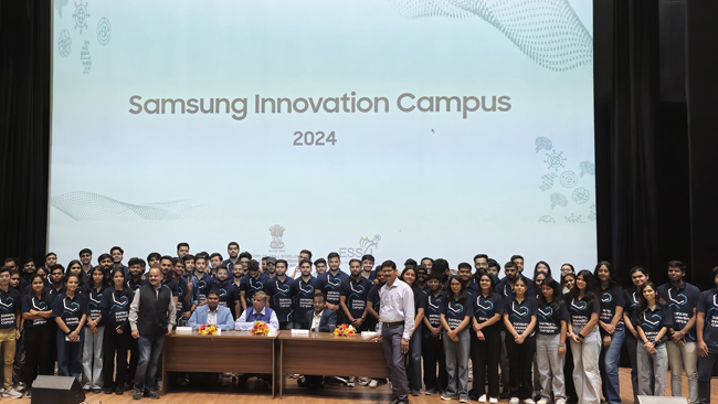 400-students-of-samsung-innovation-campus-certified-in-future-tech-skills-at-gautam-buddha-university