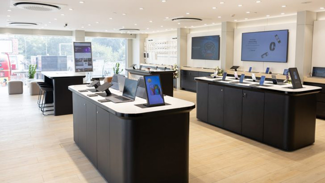 samsung-strengthens-premium-presence-with-its-new-experience-store-in-new-delhi-s-south-extension-ii