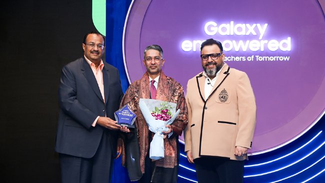 samsung-launches-unique-community-led-programme-galaxy-empowered-to-upskill-20-000-teachers-by-2025