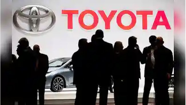 toyota-kirloskar-motor-sells-27-324-units-in-the-month-of-april-2025