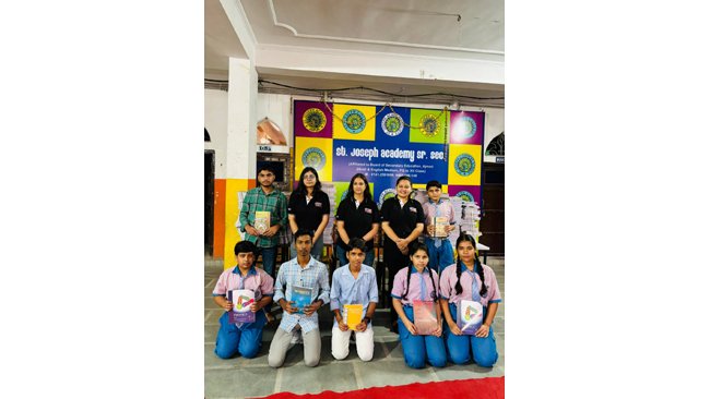 promoting-un-sdg-4-girnar-foundation-s-book-bank-initiative-distributes-750-syllabus-books-across-jaipur-schools