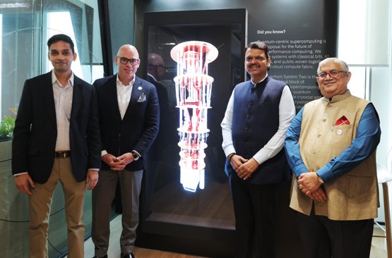 ibm-unveils-new-india-client-experience-centre-in-mumbai-and-announcesplans-to-support-government-of-maharashtra-s-quantum-initiatives
