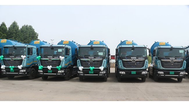 tata-motors-commercial-vehicles-advances-zero-emission-trucking-delivers-state-of-the-art-prima-e-55s-electric-prime-movers-to-enviiiro-wheels-mobility