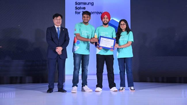 turning-garbage-into-growth-ludhiana-students-win-at-samsung-solve-for-tomorrow-2025-with-ai-enabled-composting-innovation