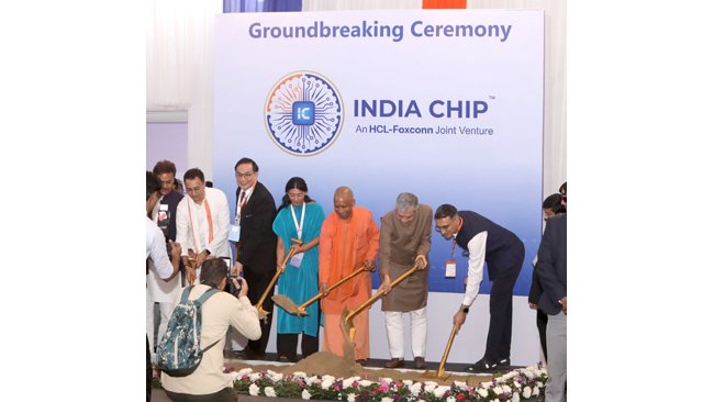 hon-ble-prime-minister-of-india-shri-narendra-modi-lays-the-foundation-stone-for-india-chip-pvt-ltd-in-jewar