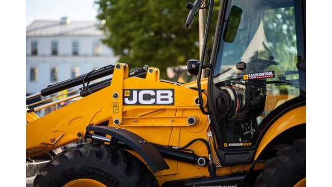 jcb-india-welcomes-pmgsy-iii-extension-backs-stronger-rural-connectivity