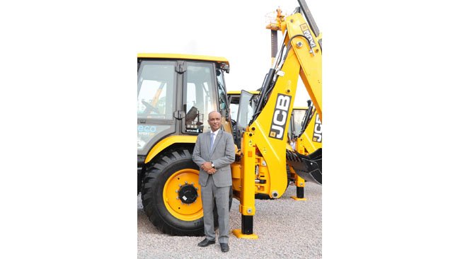 jcb-india-unveils-10-new-made-in-india-machines-at-bauma-conexpo-india-2026